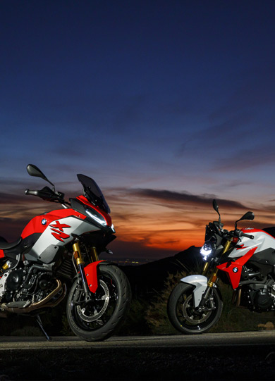 Assurez votre nouvelle BMW F900 R / F900 XR et bénéficiez de 100€ de réduction sur votre cotisation d'assurance